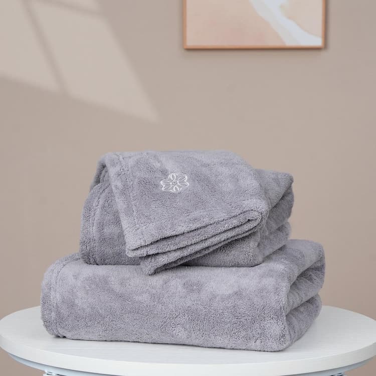 مناشف انيقة - رصاصي